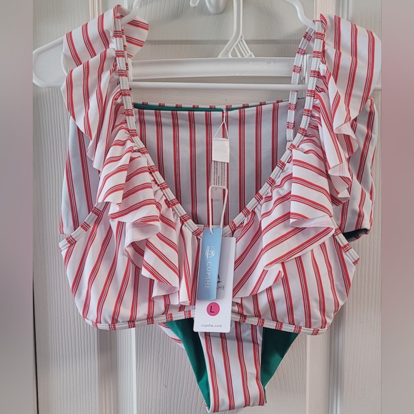 Cupshe Striped Ruffle Bikini Set - Picture 1 of 6